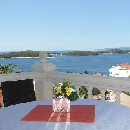 Spiko 3* Hvar Town