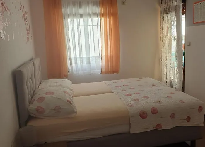 Konukevi Spiko Hvar Town